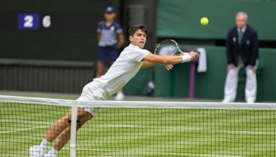 Sinner y Alcaraz avanzan a segunda ronda de Wimbledon