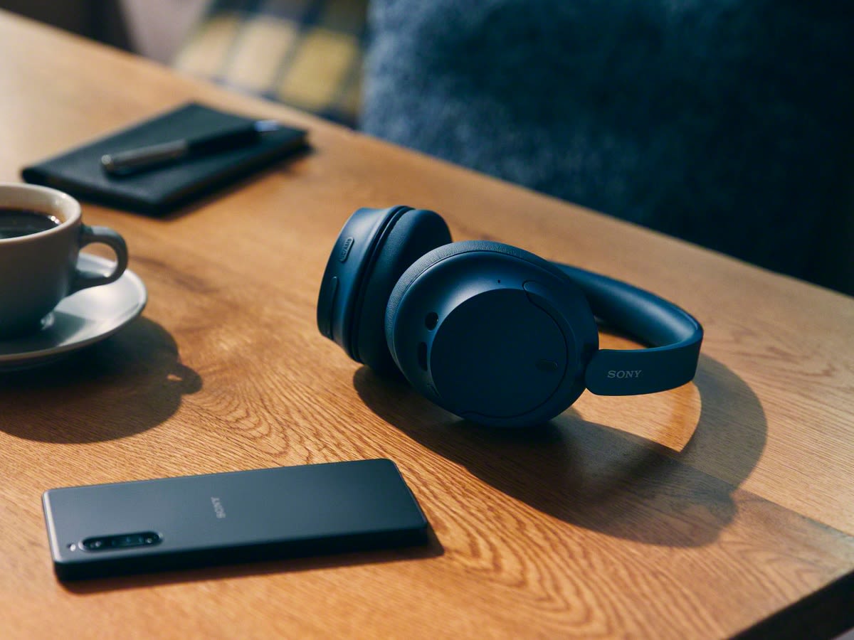 Get these Sony wireless headphones for $100 for Memorial Day