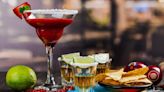 Ofertas del Cinco de Mayo 2024: comida y bebidas en Chipotle, Taco Bell, Hooters y más - La Opinión