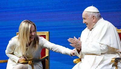 Papa Francesco al G7 al vertice sull’intelligenza artificiale, l’annuncio di Giorgia Meloni