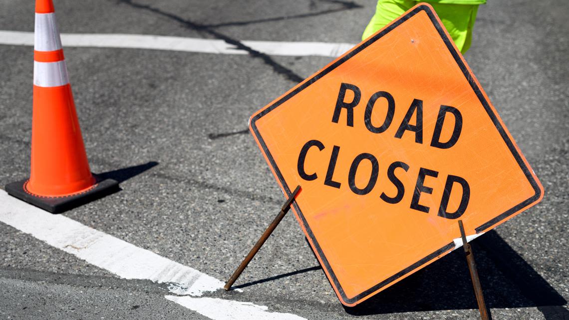Hampton Boulevard northbound in Norfolk closed due to vehicle crash