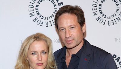 Gillian Anderson explains why she kissed David Duchovny before boyfriend at Emmys