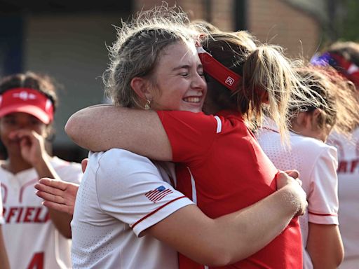 'This is really special.' Fairfield softball's Brenda Stieger savoring 1st trip to state
