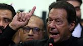 La Comisión Electoral de Pakistán inhabilita al ex primer ministro Imran Khan