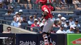 Reds slug 3 HRs to complete 3-game sweep of Yanks