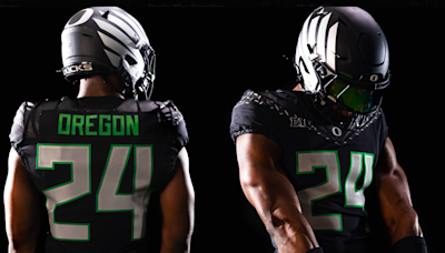 Oregon football drops first peek at 'Fly Era' uniforms. See the Ducks' new look