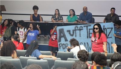 Sem a presença do reitor, audiência sobre orçamento na UFF termina com acusações de agressões entre estudantes e seguranças