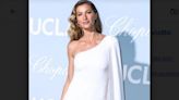 ‘Loving yourself is not a selfish act’: Gisele is back to posing in sexy lingerie