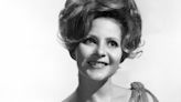 Brenda Lee's 'Rockin' Around The Christmas Tree' Hits No. 1 For The First Time