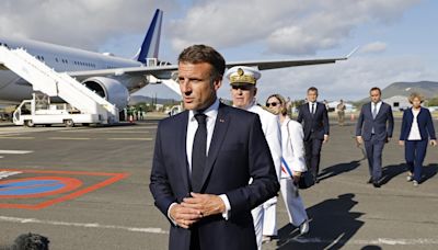 Macron llega a Nueva Caledonia y dice que "se tomarán decisiones"