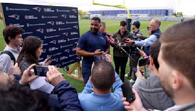 Patriots rookie offensive linemen Caedan Wallace and Layden Robinson ‘inseparable since we got out here’ at minicamp - The Boston Globe