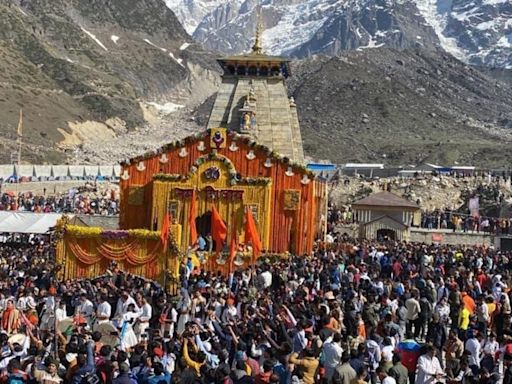 ‘Congress spreading rumours’: Kedarnath temple trust head says only 23 kg gold used, not 230