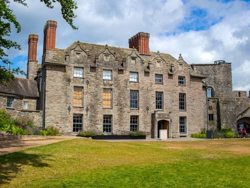 The pretty Welsh border town that hosts a magical winter weekend before Christmas and has a secret cinema