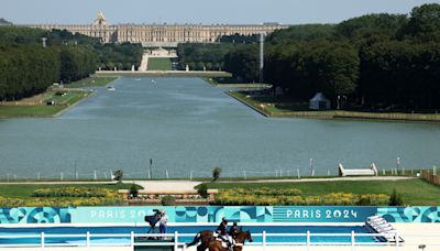 Column | At many Paris Olympics venues, it’s hard to stay focused on the competition