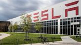 Read This: Nearly Half Of Tesla's Buffalo Solar Panel Factory Staff Just Analyzes Autopilot Data