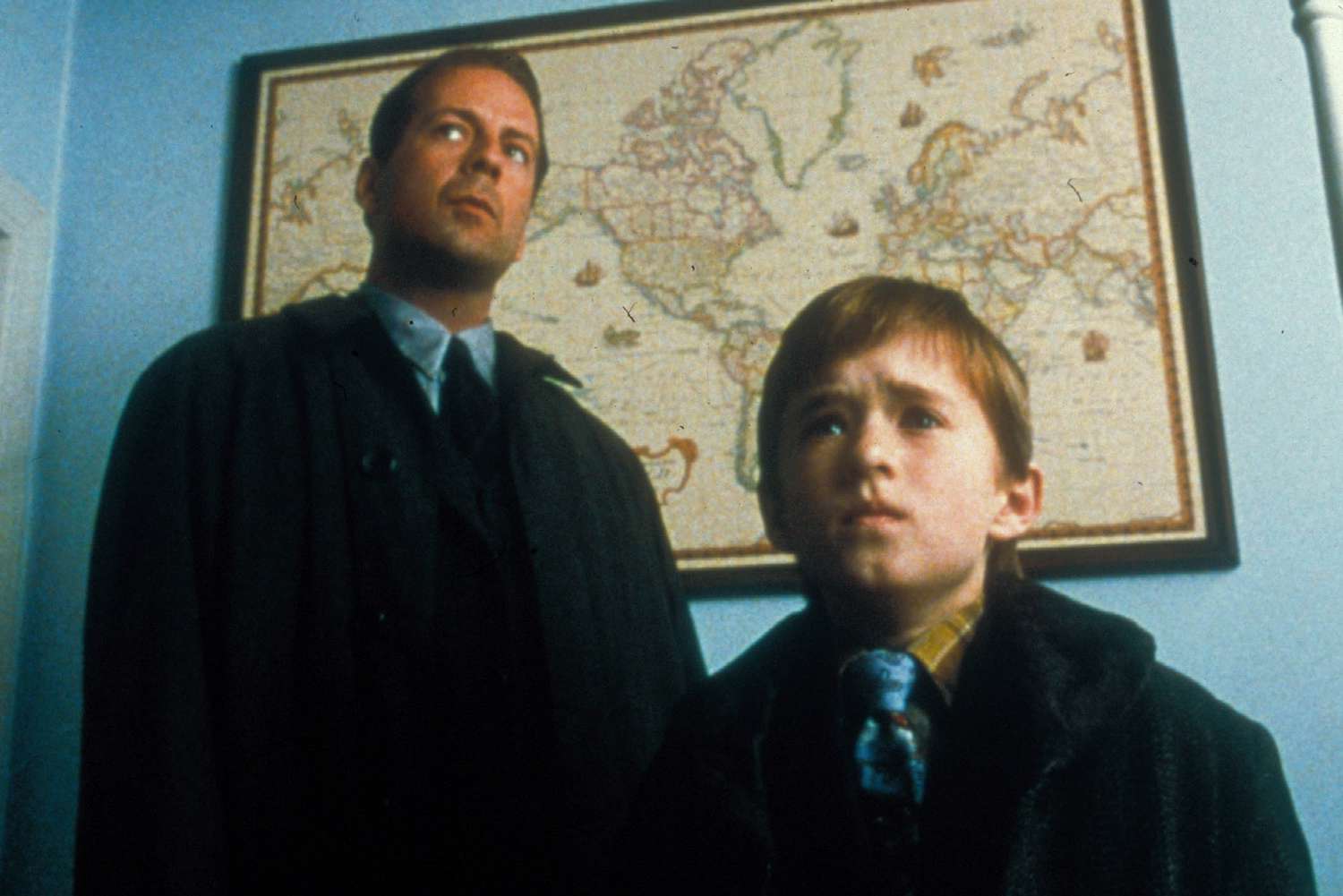 The Cast of 'The Sixth Sense': Where Are They Now?