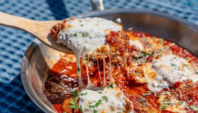 I Tried the Pioneer Woman’s Five-Star “Lighter Chicken Parmesan”