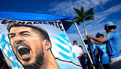 Suárez está feliz con su rol en Uruguay: 'disfruto cada momento'