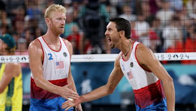 2024 Paris Olympics: Chase Budinger, Miles Evans close out Australia in straight sets to reach knockout round