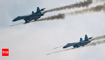 Russia accuses US fighter jet of coming dangerously close to Russian plane - Times of India