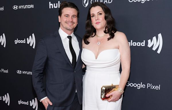 Melanie Lynskey Says Jason Ritter's Proposal Was 'So Confusing' She Didn't Realize They Were Engaged