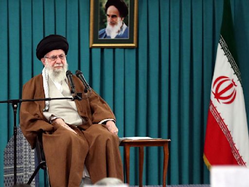 總統、外長一同摔機身亡 伊朗最高領袖批准代理總統與外長人選