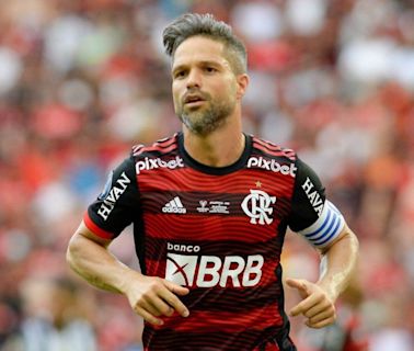 Adriano, Ronaldinho e Diego Ribas! Confira últimos camisas 10 de destaque do Flamengo | Flamengo | O Dia