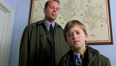 25 años de “El sexto sentido”: Haley Joel Osment reveló cómo fue actuar junto al “maravilloso” Bruce Willis