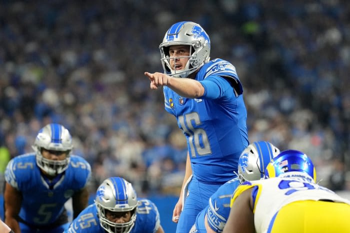I support Detroit Lions committing to Jared Goff. But now expectations change