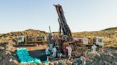 Ya es oficial: SQM y su socia australiana concretan adquisición de Azure en US$ 1.116 millones - La Tercera