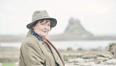 ITV Vera star Brenda Blethyn supported by fans after emotional announcement