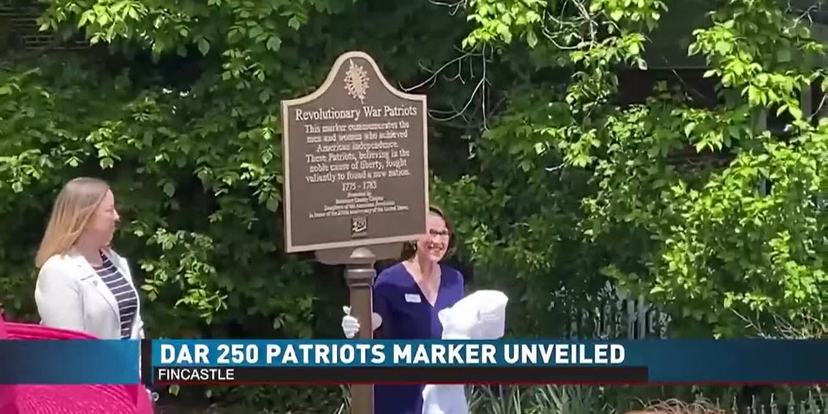 Daughters of American Revolution plaque unveiled in Botetourt County