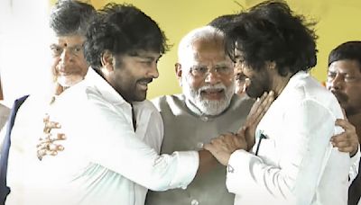 PM Modi pulls Chiranjeevi on dais as brother Pawan Kalyan takes oath as Andhra minister, Rajinikanth and Nandamuri Balakrishna attend