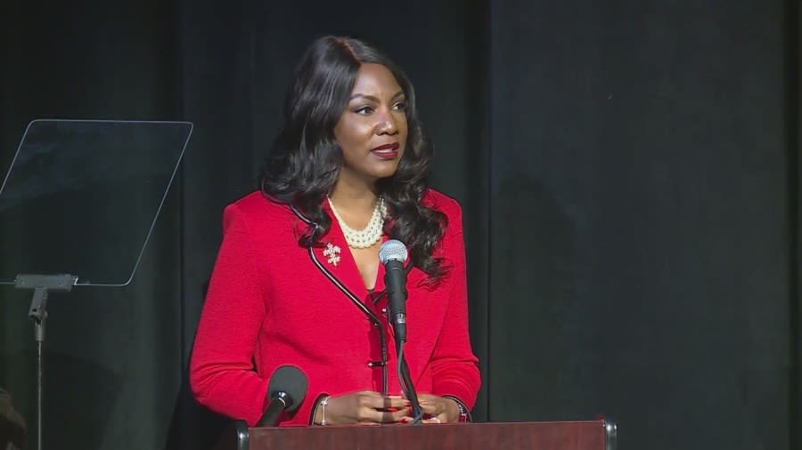 St. Louis Mayor Tishaura Jones announces re-election campaign
