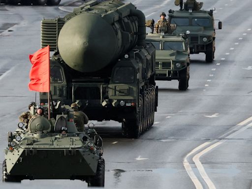 Vlad parades nuke missile launchers & gun-touting soldiers before Victory Day