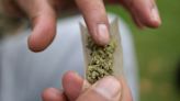 États-Unis: un gouverneur annule plus de 175.000 condamnations liées au cannabis