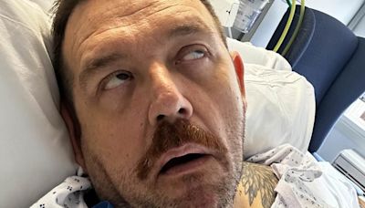 Nick Frost, 52, 'in agony' after knee replacement surgery