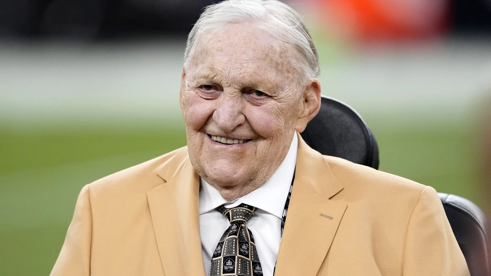 Jim Otto, 'Mr. Raider' and Pro Football Hall of Famer, dies at 86