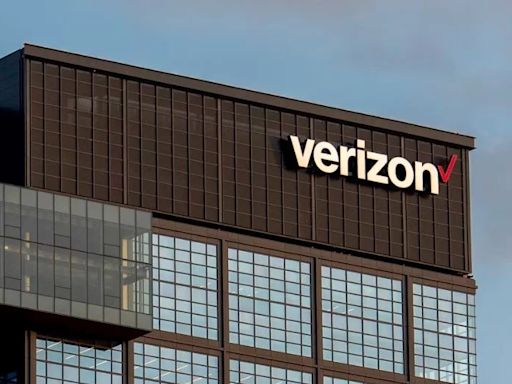 How To Earn $500 A Month From Verizon Stock Ahead Of Q2 Earnings Report