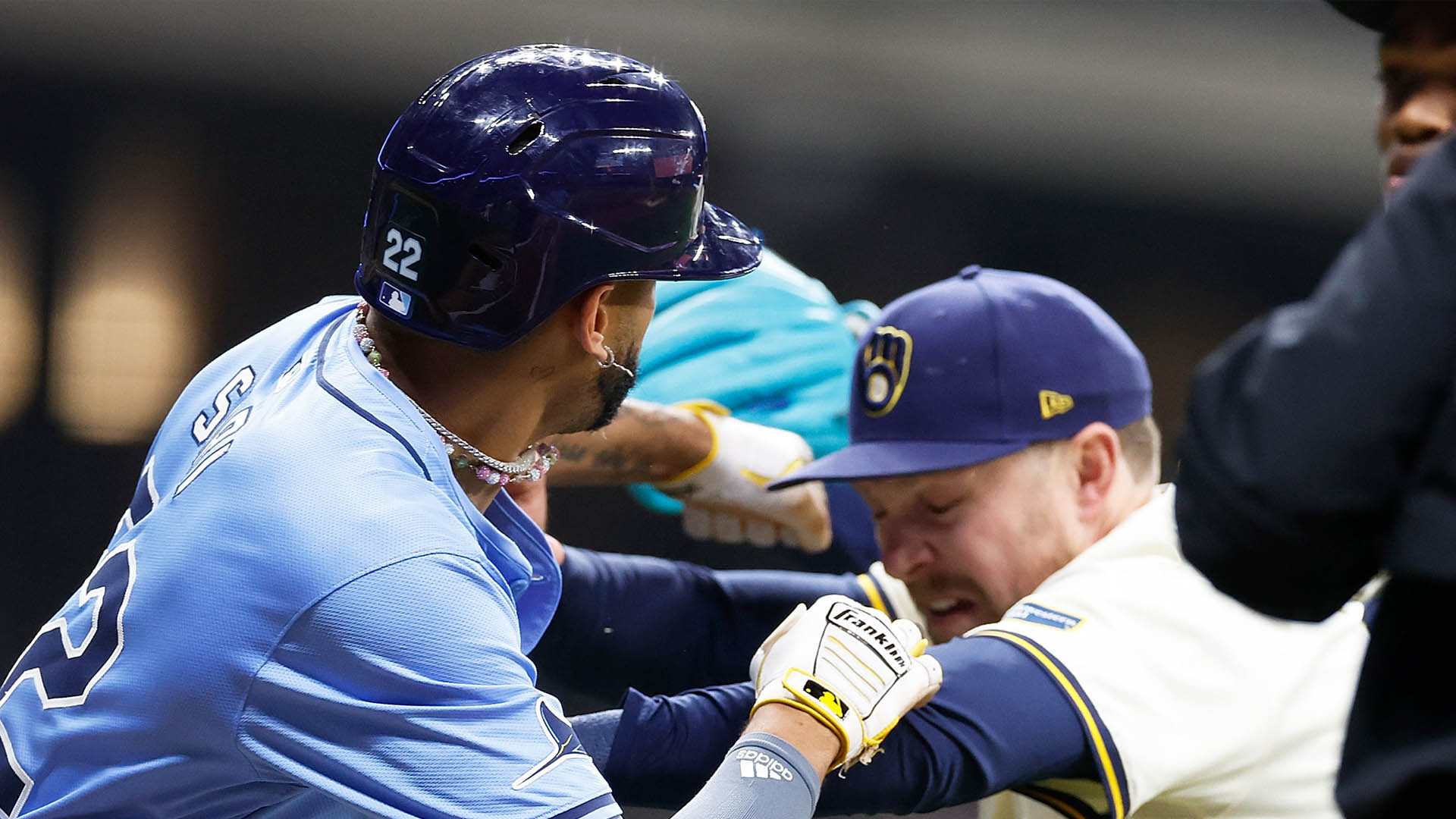 Tampa Bay Rays and Milwaukee Brewers players fight in bench-clearing brawl