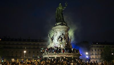 Francia busca cómo salir de la incertidumbre política tras derrotar a la extrema derecha