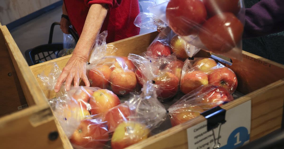 Seattle-area high food prices hit budgets already 'slammed from all directions'