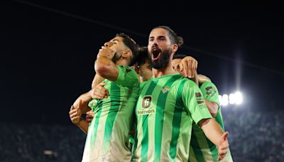 How long will Real Betis be without Isco after latest surgery?