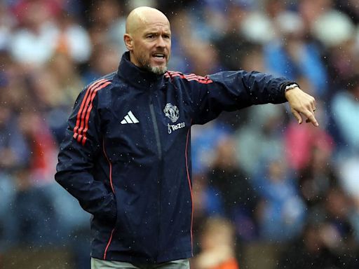 Erik ten Hag elogia al United, tras cambio en política de fichajes