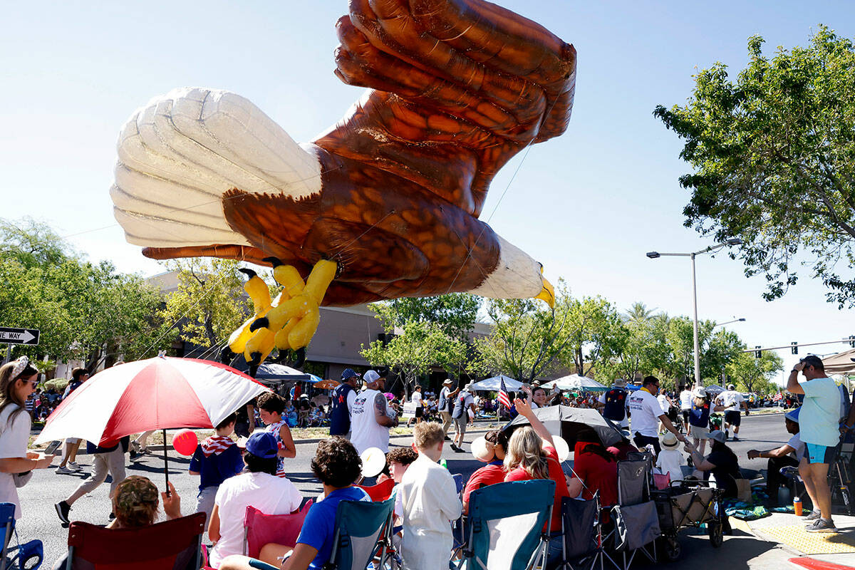 Summerlin hosts valley’s largest Independence Day parade — PHOTOS