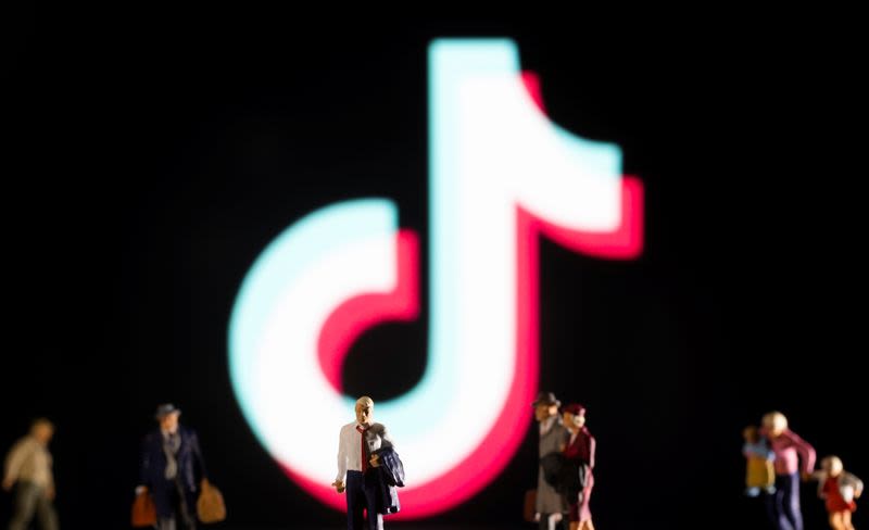 Universal Music artists to return to TikTok after new licensing pact