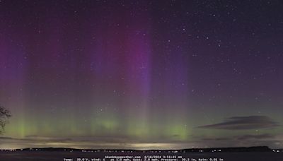 Surprise Northern Lights show dazzles Pacific Northwest