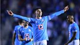 Cruz Azul sufre demasiado y con un hombre menos vence de último minuto a Mazatlán FC | El Universal