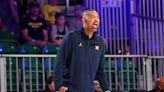 Michigan basketball's Juwan Howard officially back on bench as assistant for now