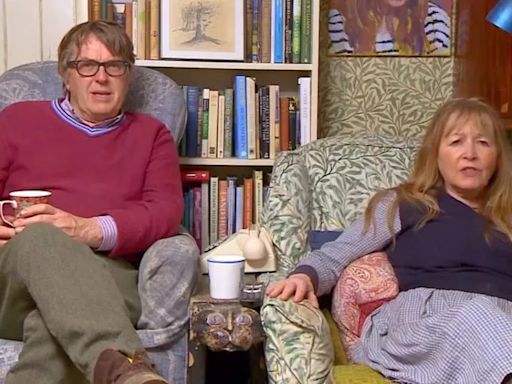 Gogglebox fans turn Channel 4 show off within minutes after being left 'gutted'